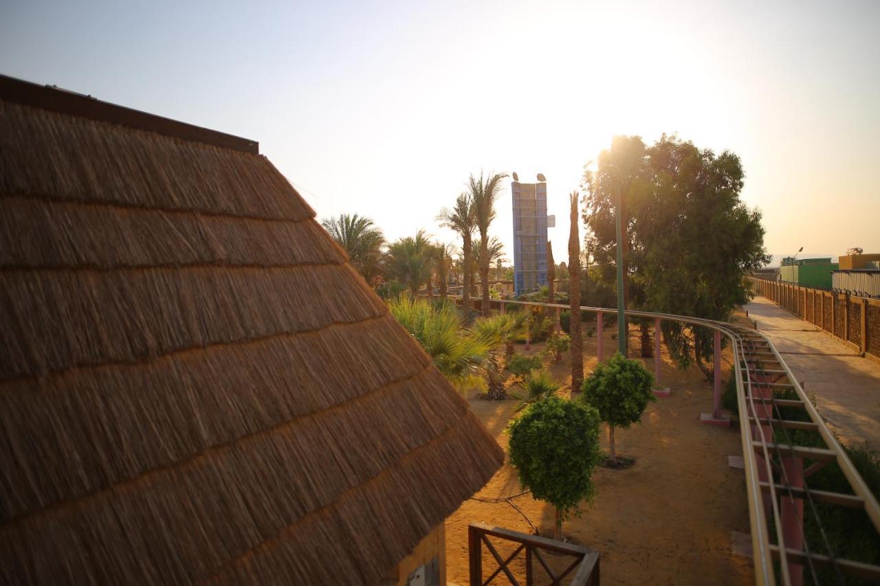 Swiss Inn Teda Hotel & Aqua Park Ain Sukhna Exteriör bild