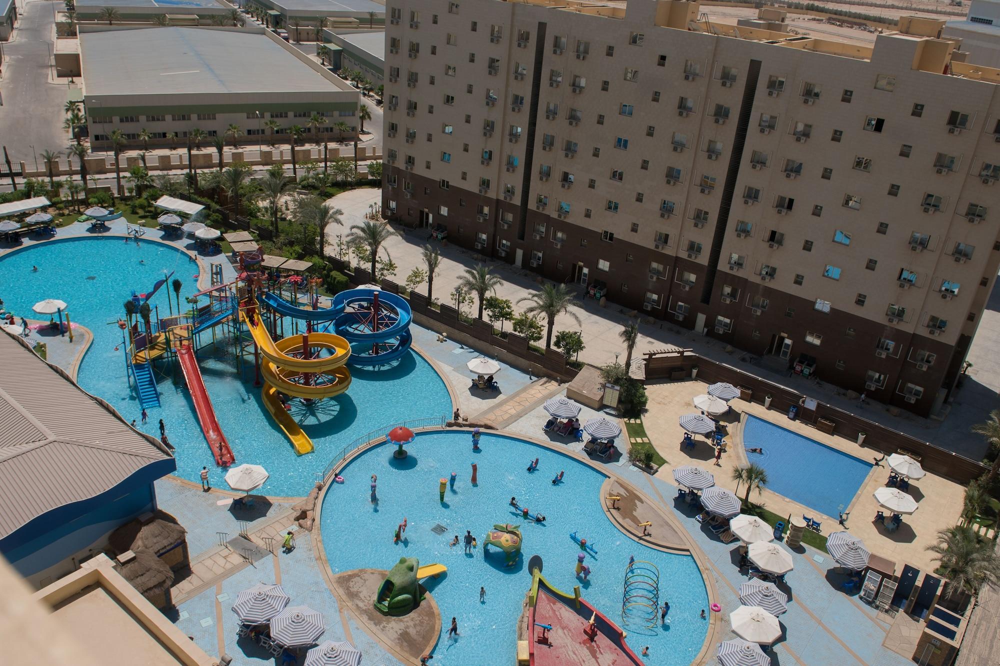 Swiss Inn Teda Hotel & Aqua Park Ain Sukhna Exteriör bild